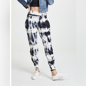 NWOT YOUNG FABULOUS & BROKE Groove Joggers